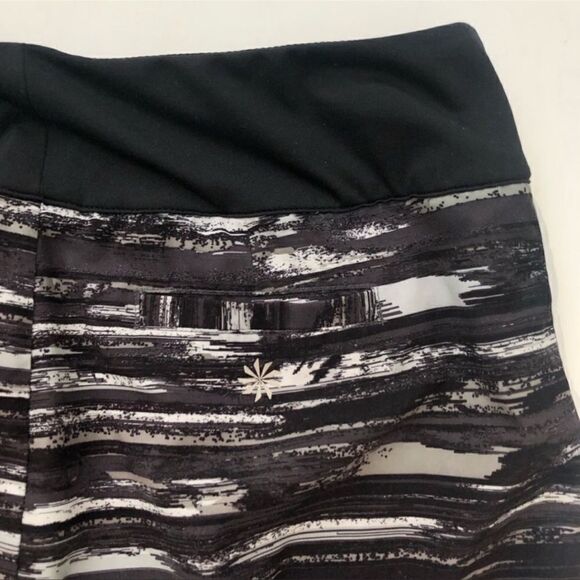Athleta Swift Zip Skirt Gray Black 6 - Picture 5 of 7